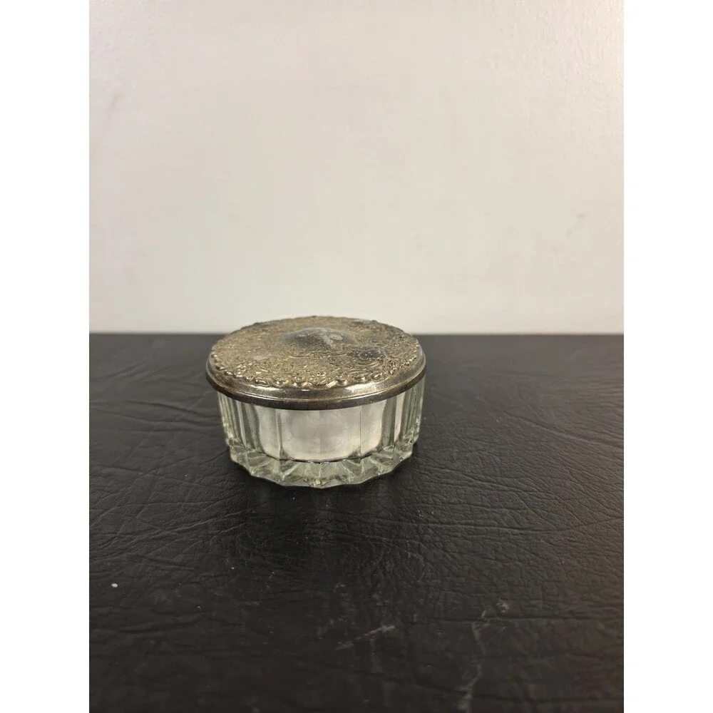 vintage 6 piece silver plated vanity/ dresser set
